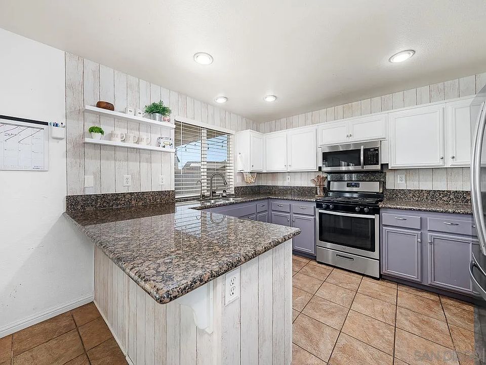 1st image of 3551 Deaver Ln