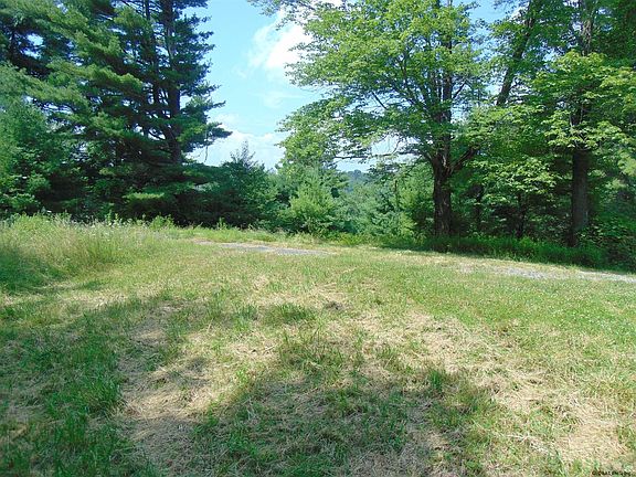 4th image of 2339 Ny Highway 43