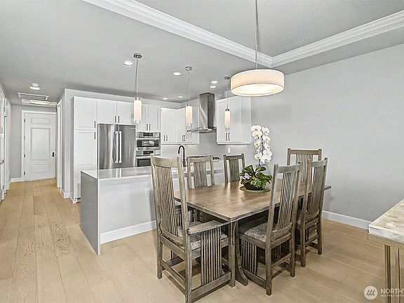 4th image of 4907 Main Street #608