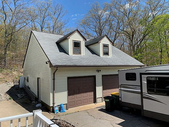 Garage view from 1st floor