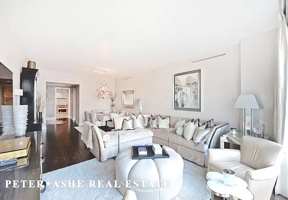 3rd image of 151 E 58th St APT 36F