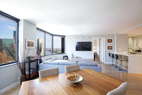 Rented by Yoram Adin, LREB | media 36