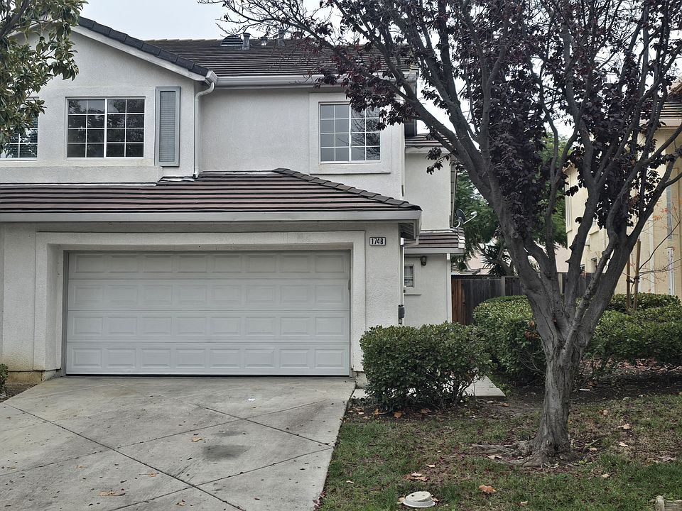 1st image of 1748 Nandina Ct