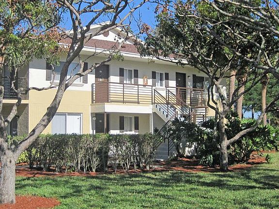 2nd image of 920 Rich Dr #700-101