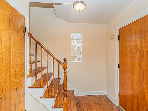 3rd image of 3107 W Jarlath St
