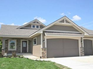 4920 NW Linder Ln, Riverside, MO 64150