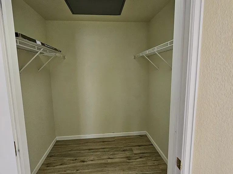 1435 S Galena Way #203 — Photo 15