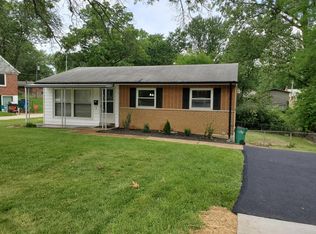 1041 N Rock Hill Rd, Saint Louis, MO 63119