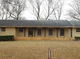 1126 Walton Dr, Murfreesboro, TN 37130