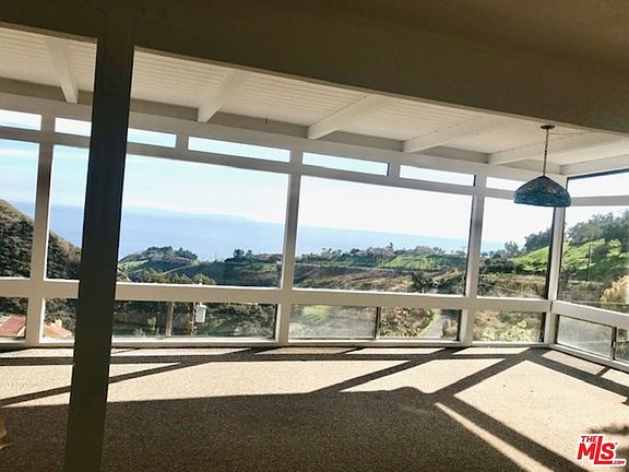 3rd image of 26615 Ocean View Dr