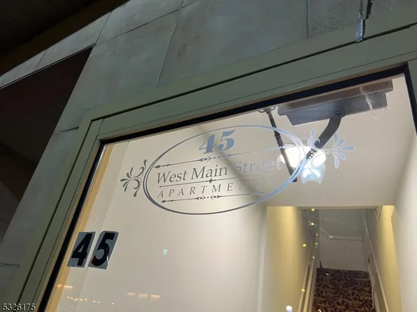 45 W Main St APT 1, Somerville, NJ 08876