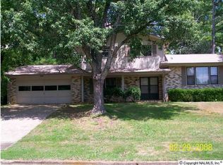 7619 Peacock Dr SW, Huntsville, AL 35802