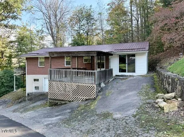 135 Gardner Hollow Rd, Norton, VA 24273