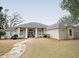 6075 Saint George St, Pace, FL 32571