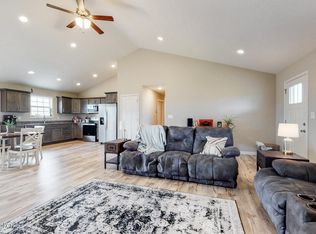 1070 Saint John Church Rd, Elizabethtown, KY 42701