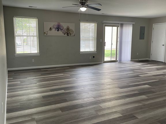 2nd image of 4912 Alpine Ridge Dr #205DD