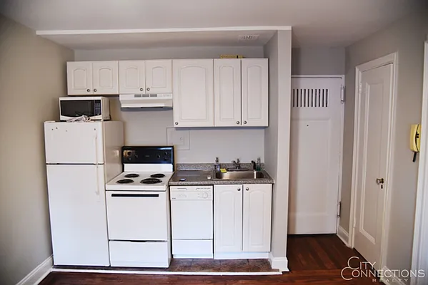 Rented by City Connections Realty | media 13