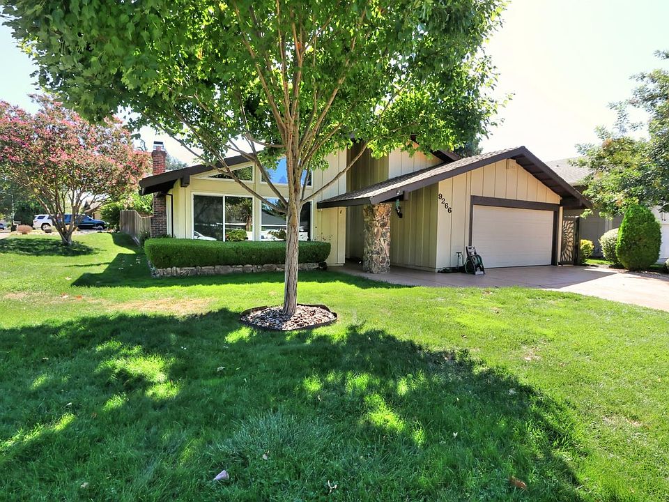 2nd image of 9266 Caspiane Way