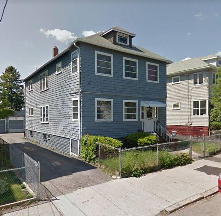 2nd image of 20 Arlington St