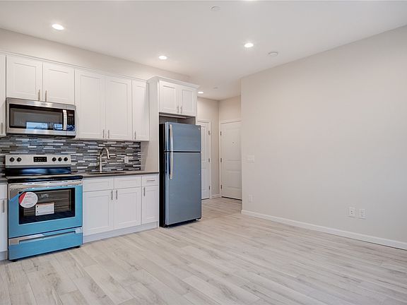 2nd image of 78-13 Metropolitan Ave #1