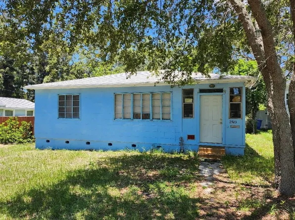 2523 20th St S, Saint Petersburg, FL 33712