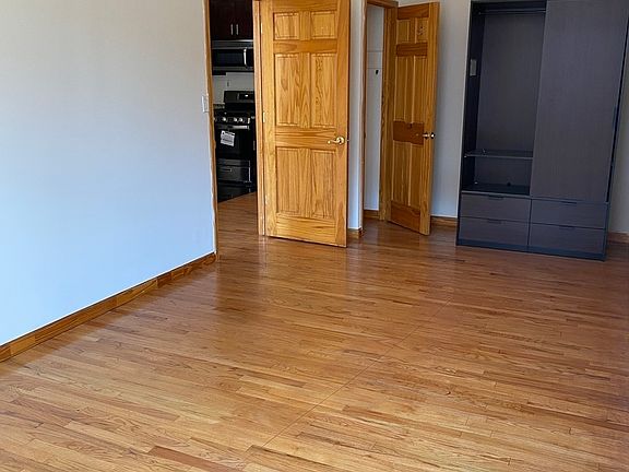 5th image of 493 5th Ave APT 3B