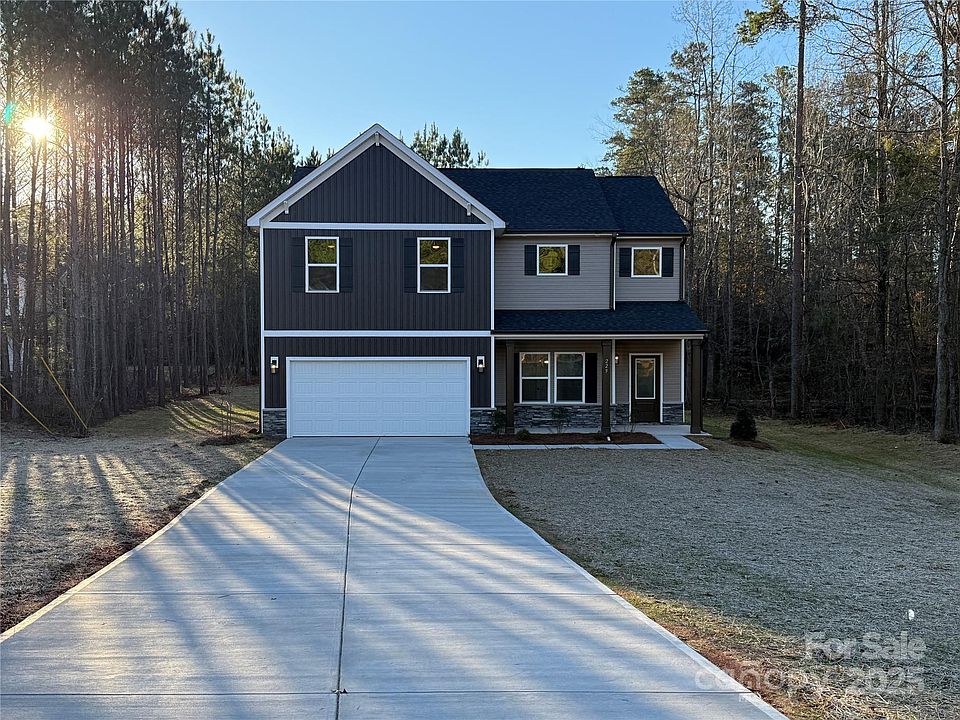 1st image of 229 Grissom Dr