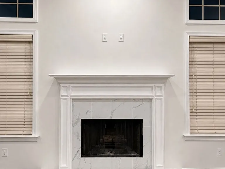 705 Evanwood Dr — Photo 2