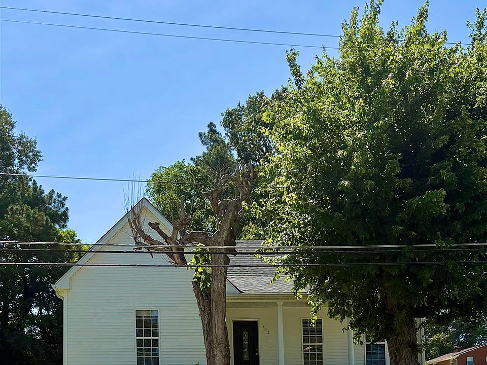 1st image of 412 N Main St