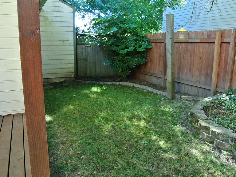 206 NE Powderhorn Dr — Photo 18