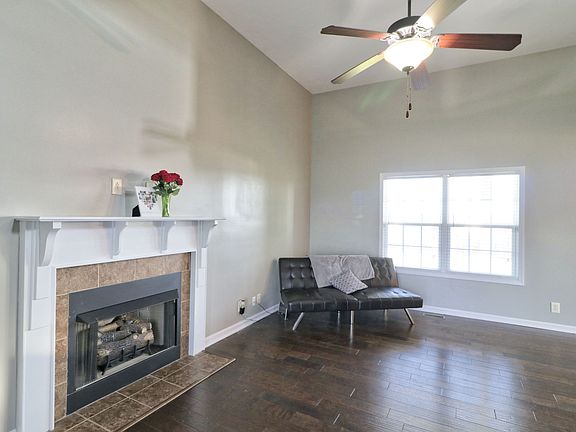 5th image of 1043 Dwight Eisenhower Way