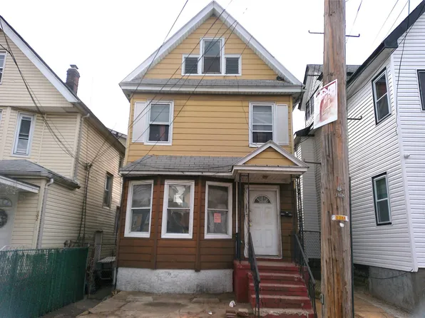 10230 134th Street, Richmond Hill, NY 11419