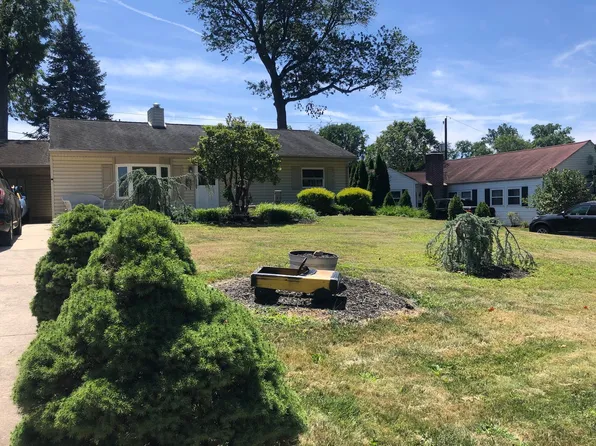 344 Andover Rd, Fairless Hills, PA 19030
