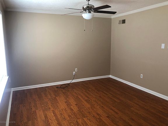 5th image of 5743 Cherokee Dr
