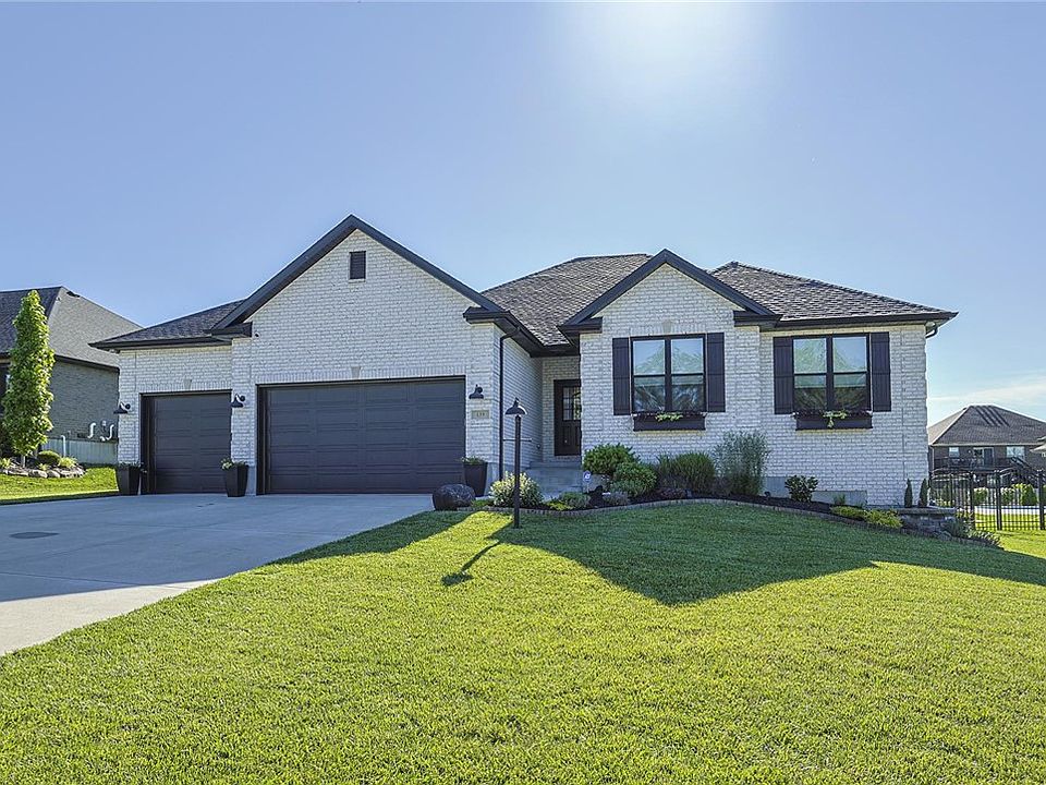 1st image of 139 Wolf Creek Ct