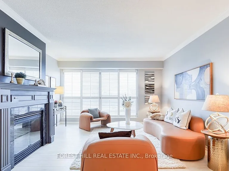 1818 Bayview Ave #704 — Photo 8