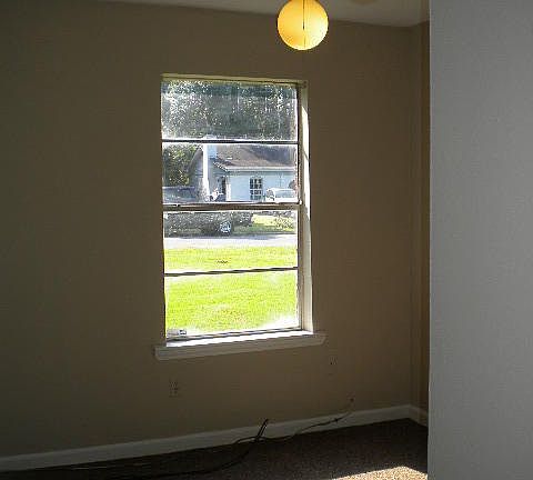 4th image of 6285 Valleybrook Cv