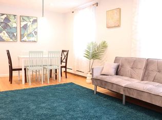 12 Regent St #2F, Cambridge, MA 02140