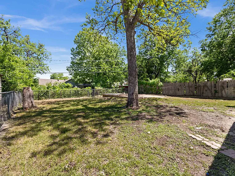 3829 Bryan Ave — Photo 17