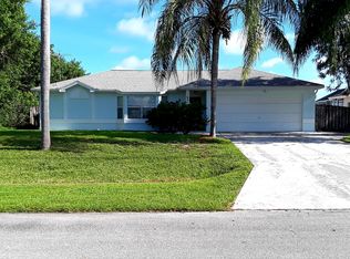 621 SW McCoy Ave, Port Saint Lucie, FL 34953