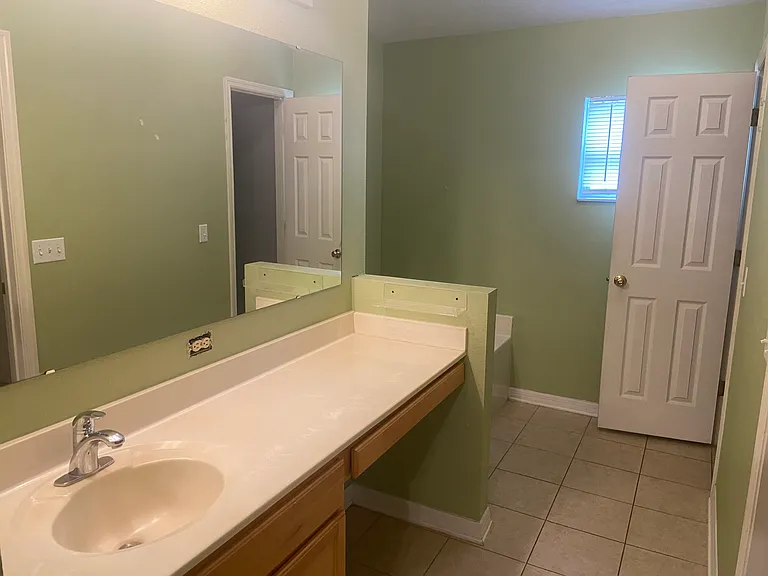 2179 Tealwood Cir — Photo 8