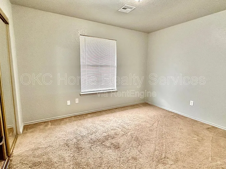 2617 Amy Ct — Photo 14
