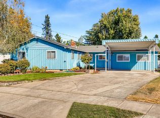1581 Miracle Ln, Medford, OR 97504