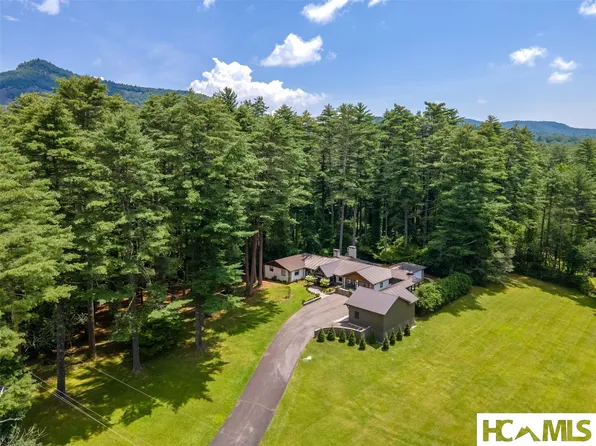 59 Whiteside Cove Road, Cashiers, NC 28717