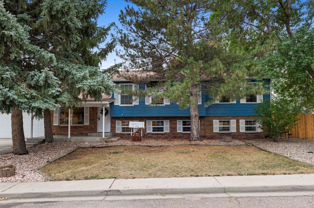 400 Edgewood Dr