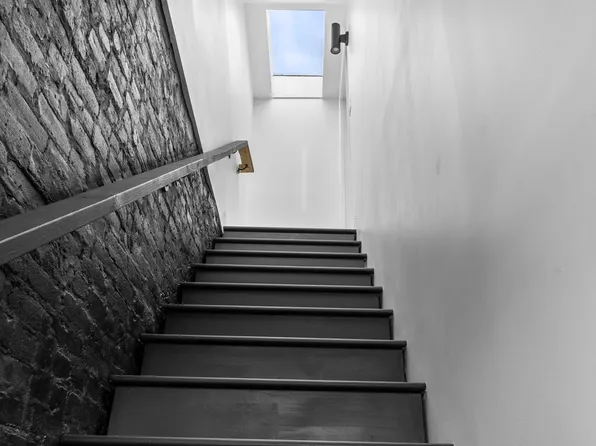 15 Dewey Place image 10 of 15