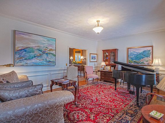 2nd image of 5114 Hunting Hills Dr