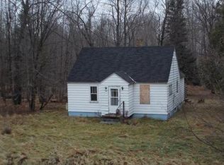 196 Gibbs City Rd, Iron River, MI 49935
