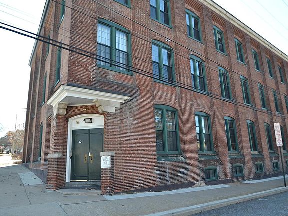 2nd image of 200 Lincoln Ave #311