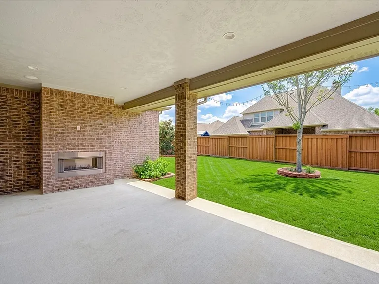 10702 Claythorne Ct — Photo 46